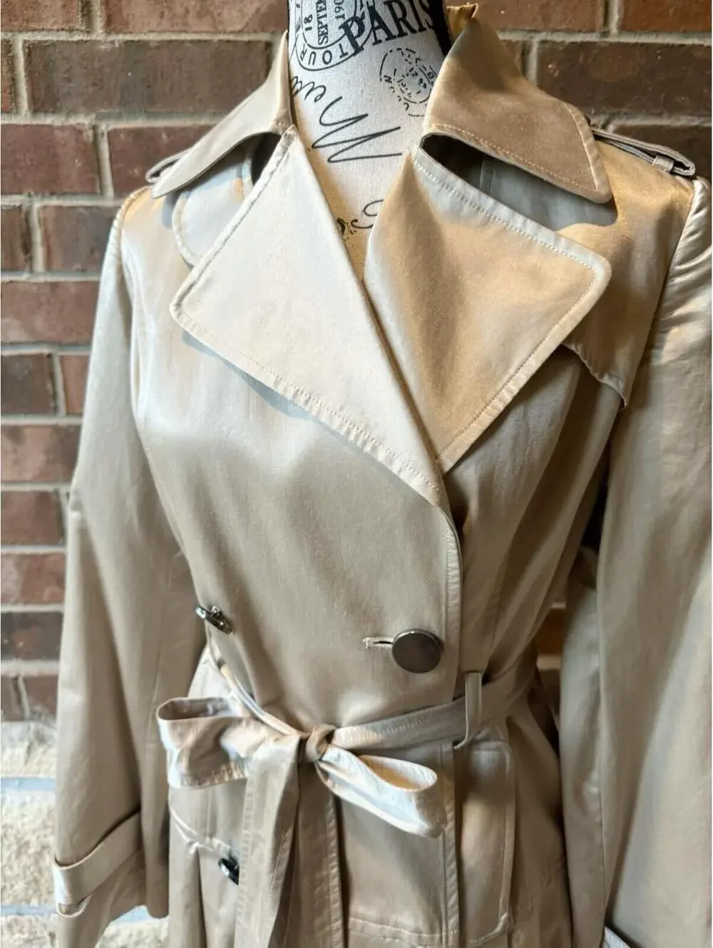 Badgley Mischka Metallic‎ Champagne Trench Coat Jacket Women’s Size 4
